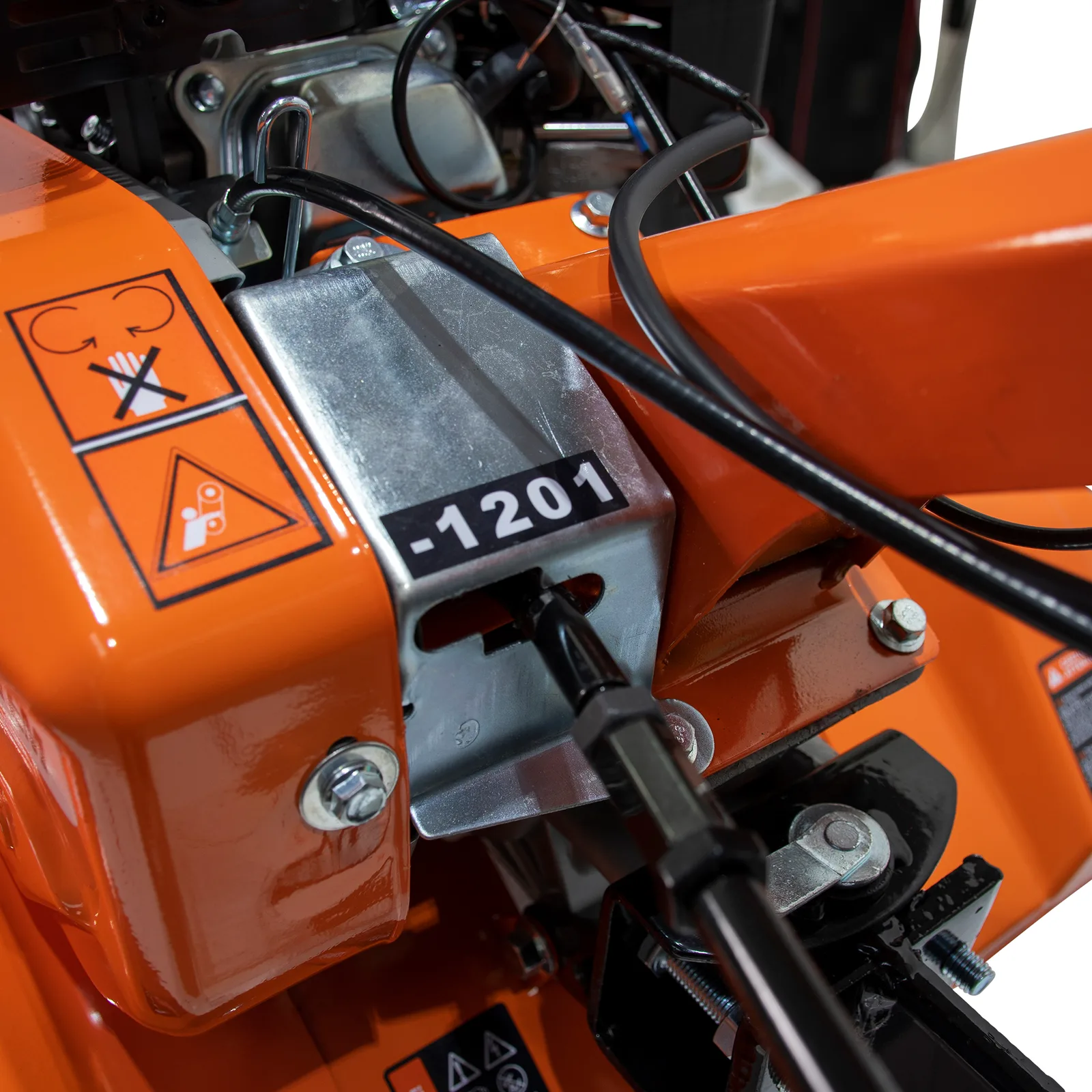 Motosapa DAC 7000acc1 + roti cauciuc 4.00-8+rarita ajustabila+roti metalice 350 fara manicot
